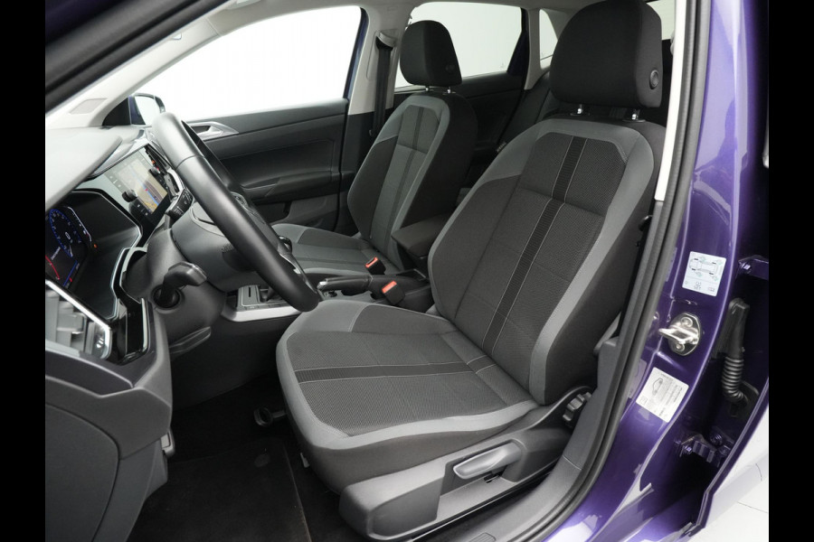Volkswagen Polo 1.0 TSI 95pk Highline Business Navigatie Stoelverwarming Clima Led 17