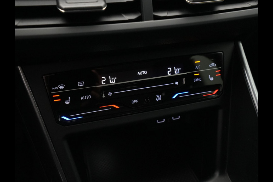 Volkswagen Polo 1.0 TSI 95pk Highline Business Navigatie Stoelverwarming Clima Led 17