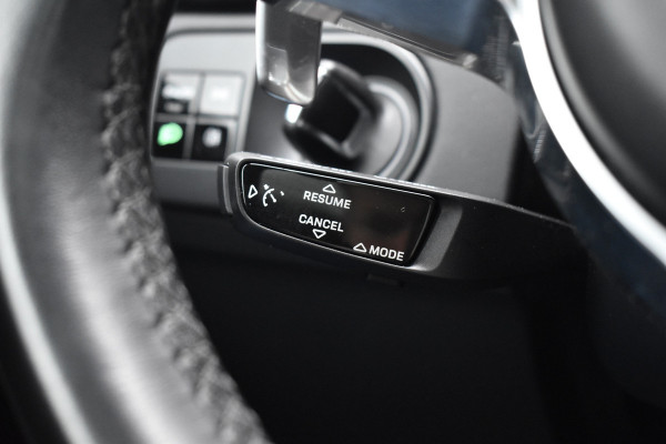 Porsche Cayenne Coupé 3.0 E-Hybrid 462pk | Panoramadak | Sport Chrono | Achterasbesturing | 21'' Velgen | Leder Dashbord | Orig. NL |