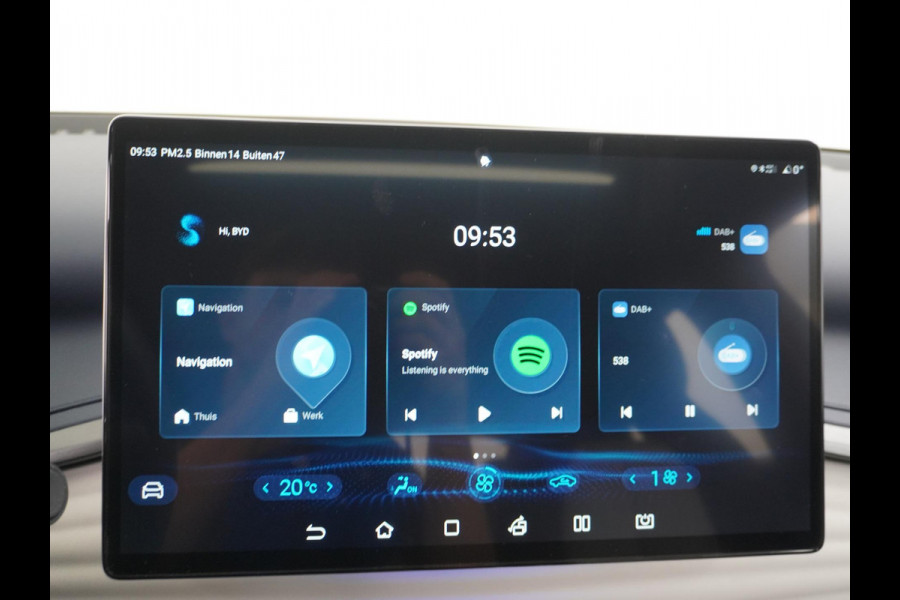 BYD ATTO 3 Design COMPLETE AUTO | RIJKLAAR INCL. FABR. GARANTIE T/M 2028 | AANDRIJFLIJN EN ACCU ZELFS T/M 2030