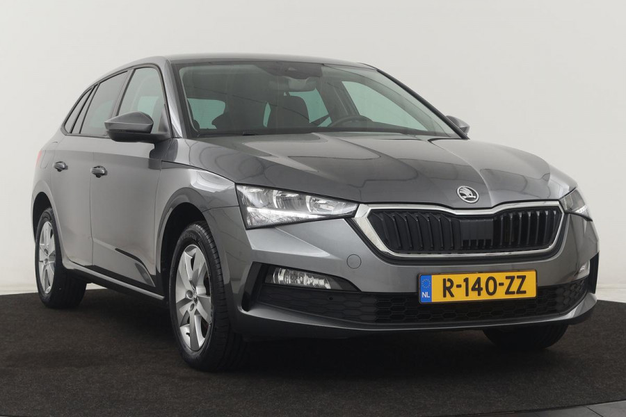 Škoda SCALA 1.0 TSI Ambition | Carplay | Full LED | Climate control | Parkeerhulp | DAB | Cruise control | Dakspoiler