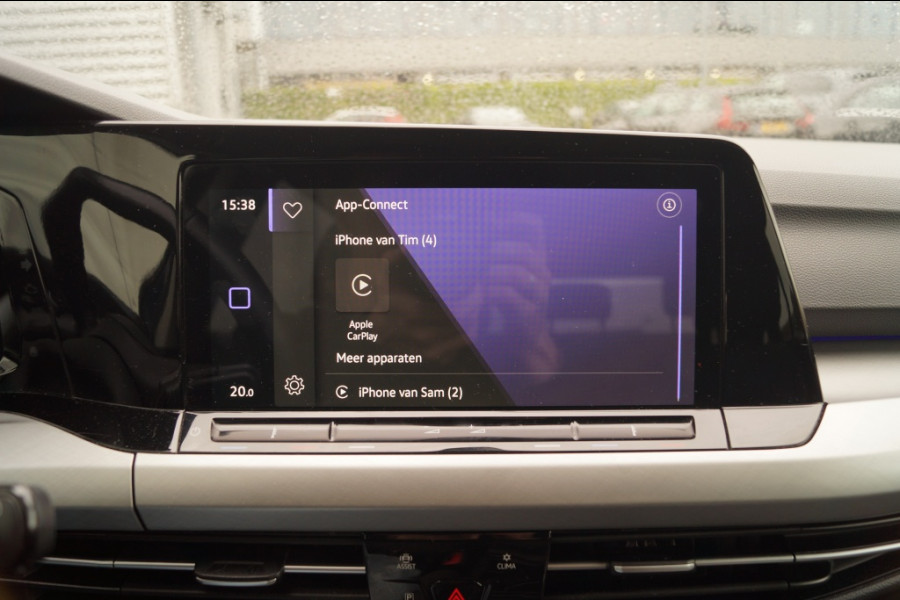 Volkswagen Golf 1.0 eTSI DSG Life Edition -LED-ECC-PDC-NAVI-