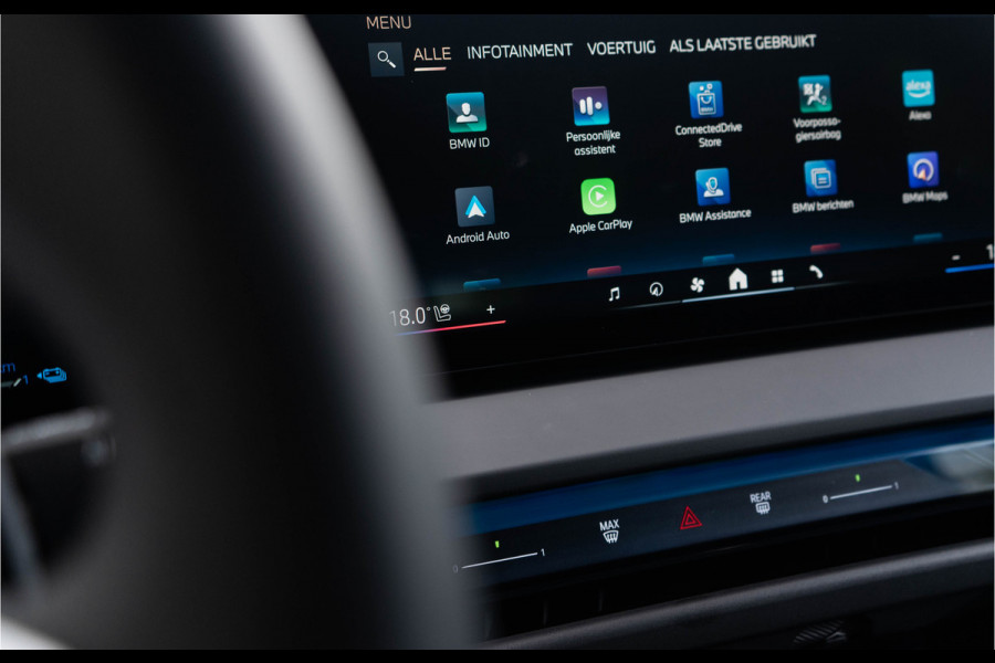 BMW X3 30e xDrive / M- Sport/ Standkachel/ Live Cockpit/ Adaptive Cruise Control/ Panoramadak/  220kW (220PK)