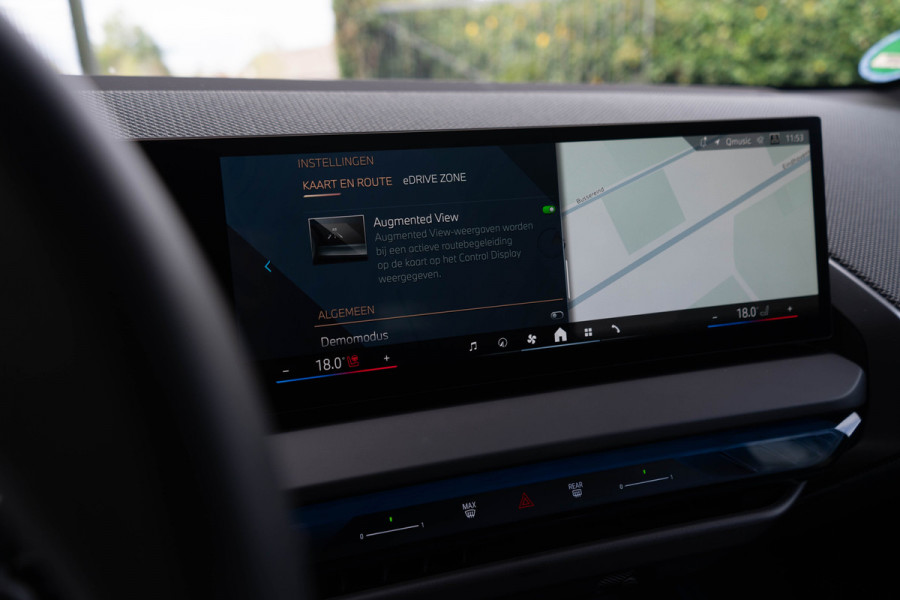 BMW X3 30e xDrive / M- Sport/ Standkachel/ Live Cockpit/ Adaptive Cruise Control/ Panoramadak/  220kW (220PK)
