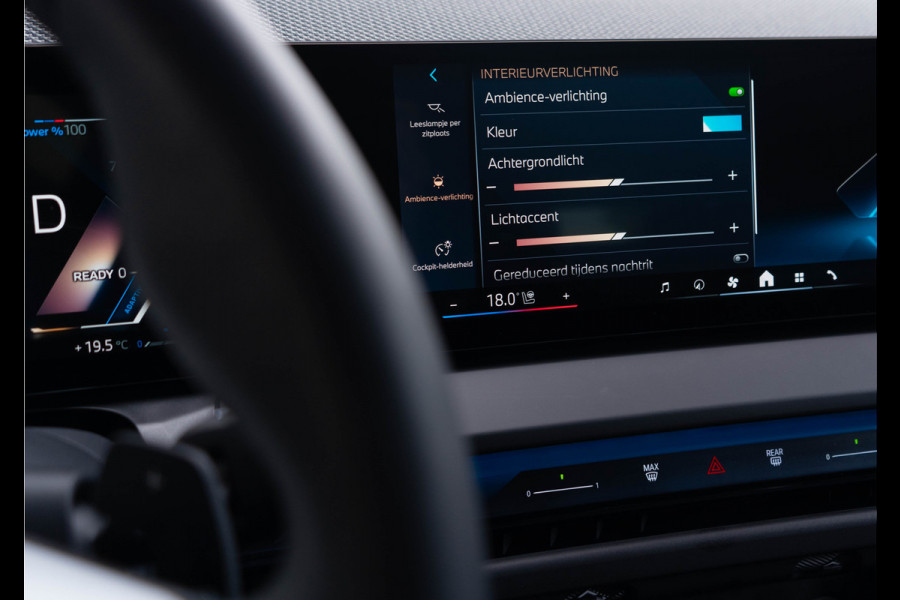 BMW X3 30e xDrive / M- Sport/ Standkachel/ Live Cockpit/ Adaptive Cruise Control/ Panoramadak/  220kW (220PK)