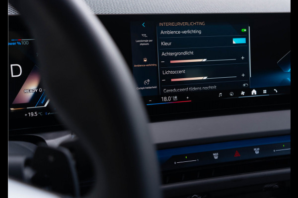 BMW X3 30e xDrive / M- Sport/ Standkachel/ Live Cockpit/ Adaptive Cruise Control/ Panoramadak/  220kW (220PK)