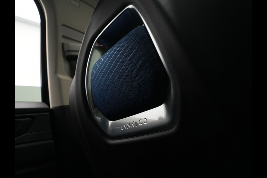 Lynk & Co 01 1.5 Hybride Panorama Camera Stoelverwarming Side Assist Keyless 279