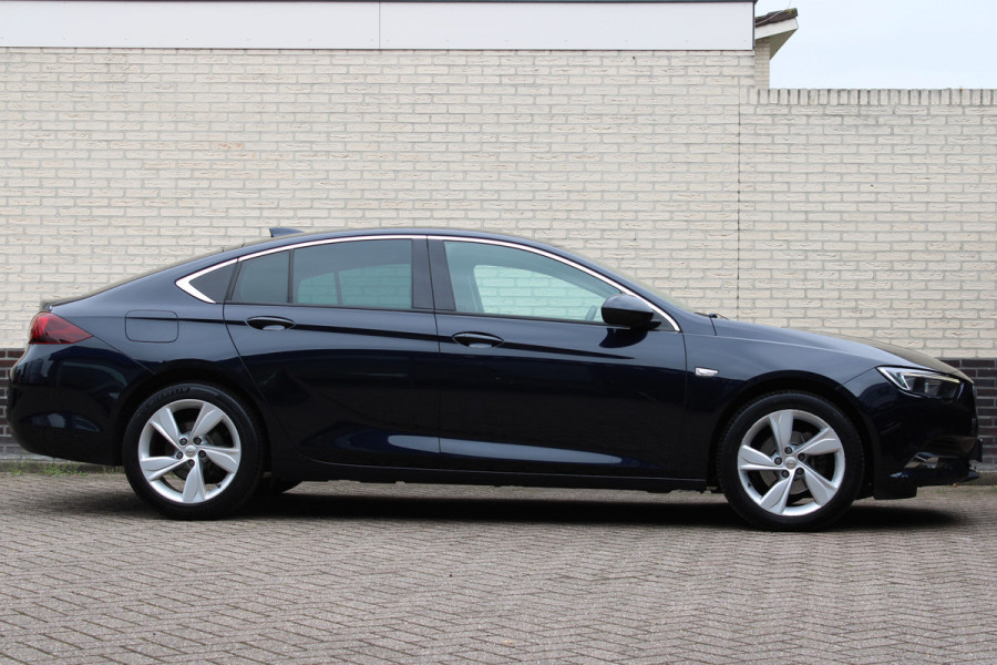 Opel Insignia Grand Sport 1.5 Turbo Business Executive | Camera | Cruise control | Winter pack