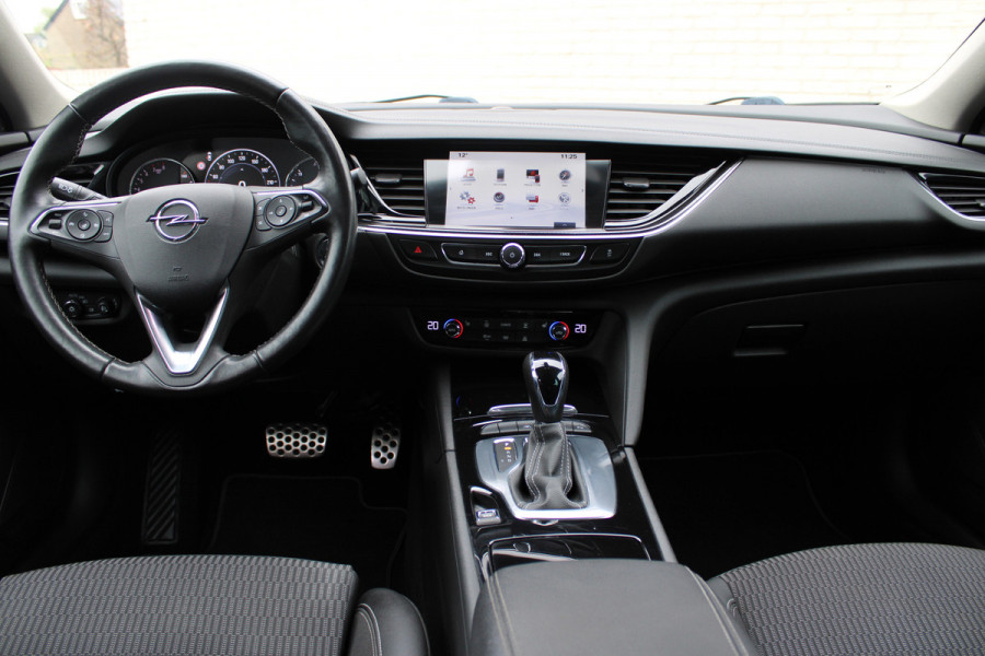 Opel Insignia Grand Sport 1.5 Turbo Business Executive | Camera | Cruise control | Winter pack