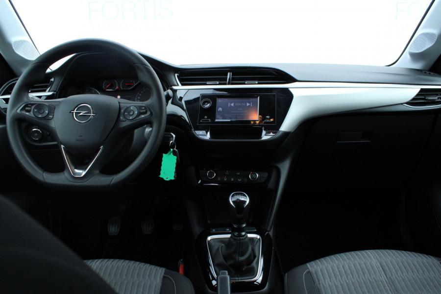 Opel Corsa 1.2 Edition NAVI | AIRCO | NL-AUTO ! 2DE PINKSTERDAG GEOPEND VAN 10:00 UUR T/M 17:00 UUR