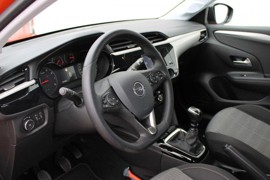 Opel Corsa 1.2 Edition NAVI | AIRCO | NL-AUTO ! 2DE PINKSTERDAG GEOPEND VAN 10:00 UUR T/M 17:00 UUR