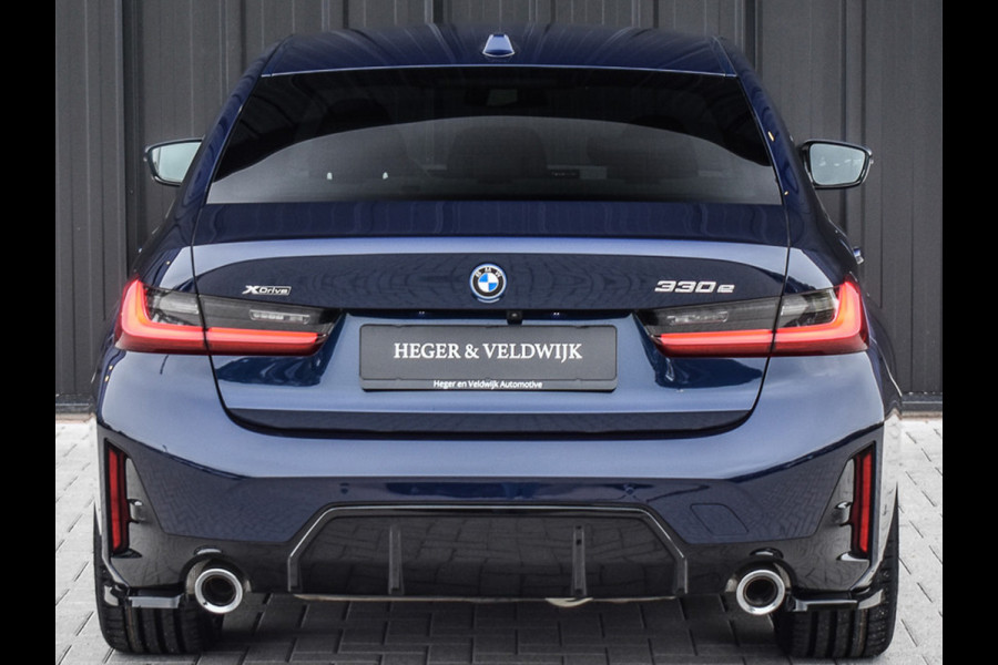 BMW 3-serie 330e xDRIVE | M-SPORT | TREKHAAK | SPORTSTOELEN | ACTIVE CRUISE CONTROL | CAMERA | LEDEREN BEKLEDING | DAB+ | HIFI SOUND | SHADO