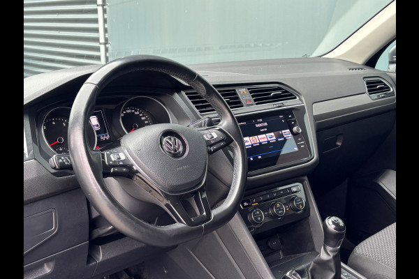 Volkswagen Tiguan Allspace BWJ 2018 | 1.4 TSI 150PK Comfortline Business R 7p. | CLIMA | TREKHAAK | NAVI | STOELVERW | CAMERA A |
