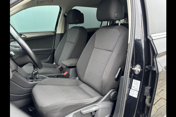 Volkswagen Tiguan Allspace BWJ 2018 | 1.4 TSI 150PK Comfortline Business R 7p. | CLIMA | TREKHAAK | NAVI | STOELVERW | CAMERA A |