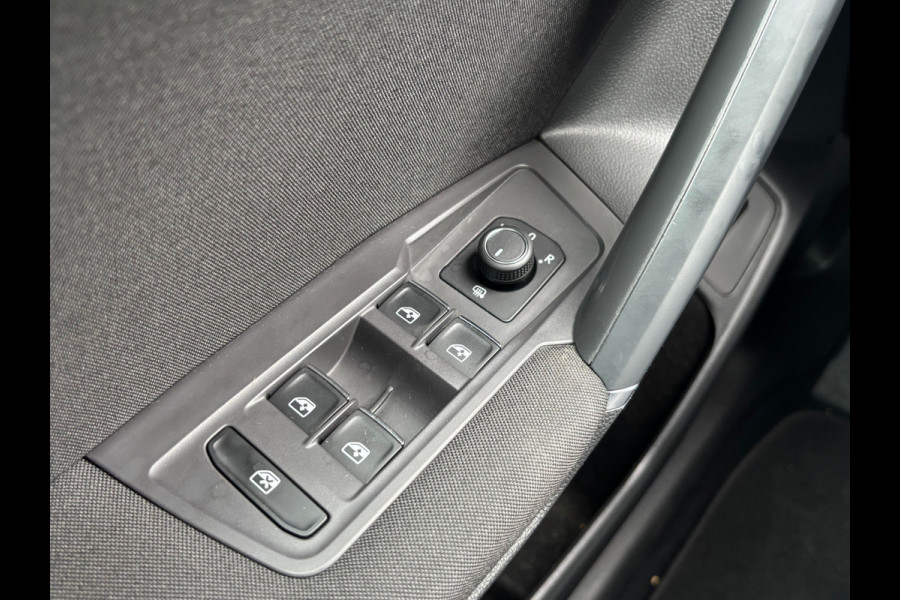 Volkswagen Tiguan Allspace BWJ 2018 | 1.4 TSI 150PK Comfortline Business R 7p. | CLIMA | TREKHAAK | NAVI | STOELVERW | CAMERA A |