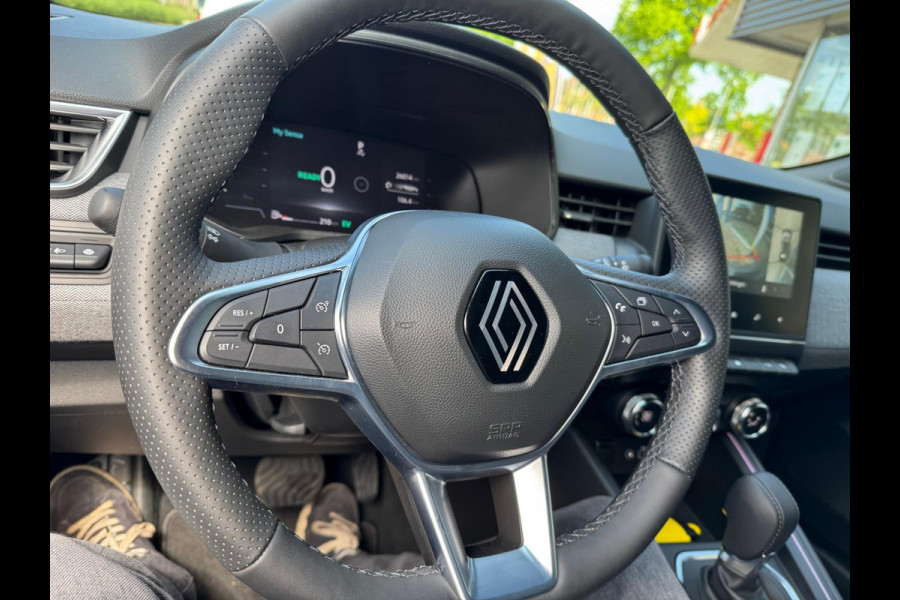 Renault Clio 1.6 E-Tech Full Hybrid 145 Techno Nieuw Model! LM 17'' / 360 camera / Apple & Android auto / P-sensoren