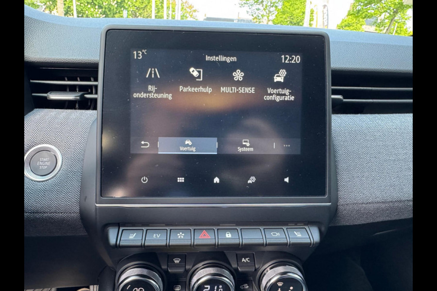 Renault Clio 1.6 E-Tech Full Hybrid 145 Techno Nieuw Model! LM 17'' / 360 camera / Apple & Android auto / P-sensoren