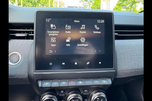 Renault Clio 1.6 E-Tech Full Hybrid 145 Techno Nieuw Model! LM 17'' / 360 camera / Apple & Android auto / P-sensoren
