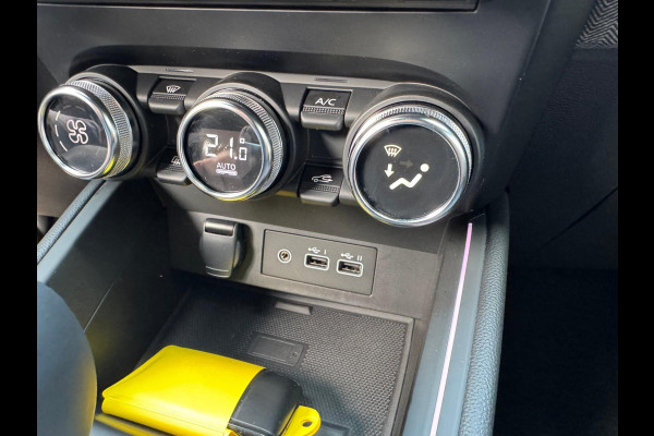 Renault Clio 1.6 E-Tech Full Hybrid 145 Techno Nieuw Model! LM 17'' / 360 camera / Apple & Android auto / P-sensoren
