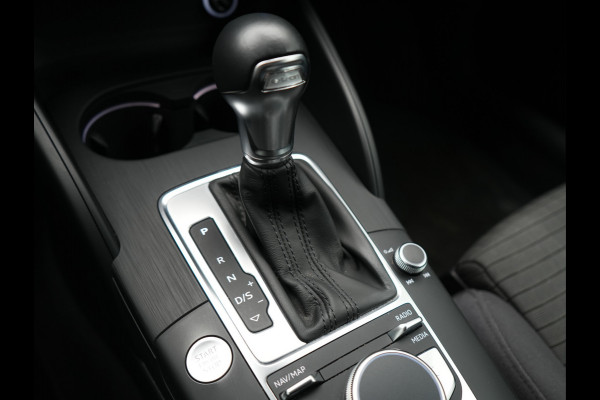 Audi A3 Sportback 40 e-tron Advance Sport Plug In Hybrid | PHEV | Trekhaak Afneembaar | Navi | Adaptive Cruise | Sportstoelen Verwarmend | Spraakbediening |