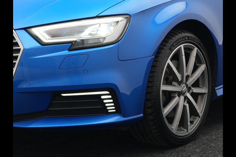 Audi A3 Sportback 40 e-tron Advance Sport Plug In Hybrid | PHEV | Trekhaak Afneembaar | Navi | Adaptive Cruise | Sportstoelen Verwarmend | Spraakbediening |