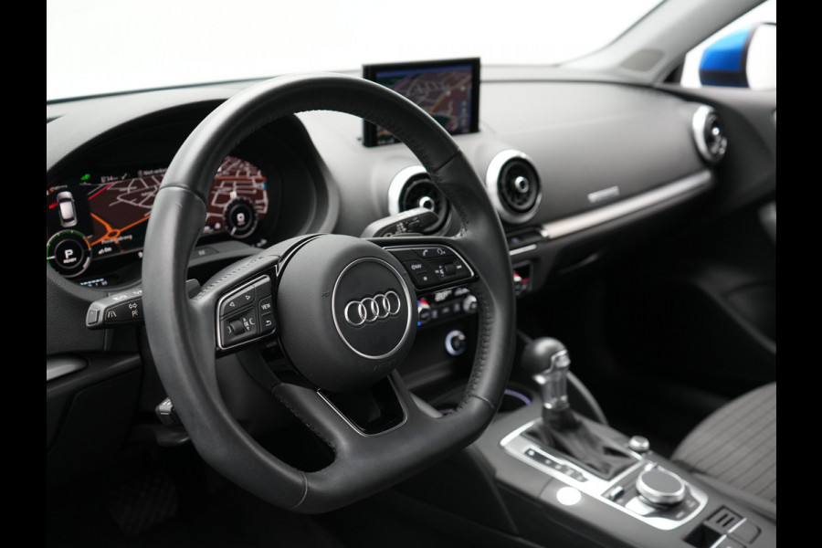 Audi A3 Sportback 40 e-tron Advance Sport Plug In Hybrid | PHEV | Trekhaak Afneembaar | Navi | Adaptive Cruise | Sportstoelen Verwarmend | Spraakbediening |