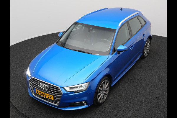 Audi A3 Sportback 40 e-tron Advance Sport Plug In Hybrid | PHEV | Trekhaak Afneembaar | Navi | Adaptive Cruise | Sportstoelen Verwarmend | Spraakbediening |