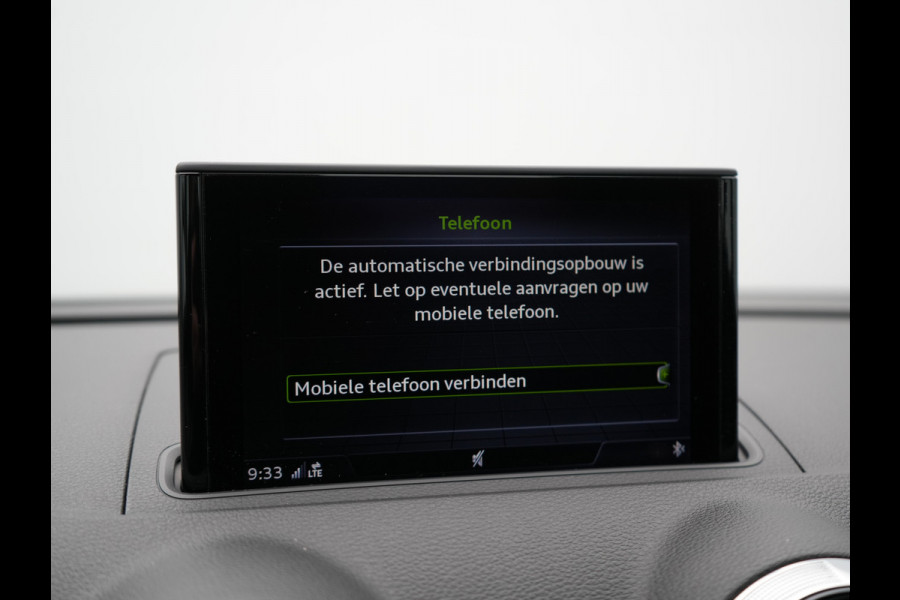 Audi A3 Sportback 40 e-tron Advance Sport Plug In Hybrid | PHEV | Trekhaak Afneembaar | Navi | Adaptive Cruise | Sportstoelen Verwarmend | Spraakbediening |