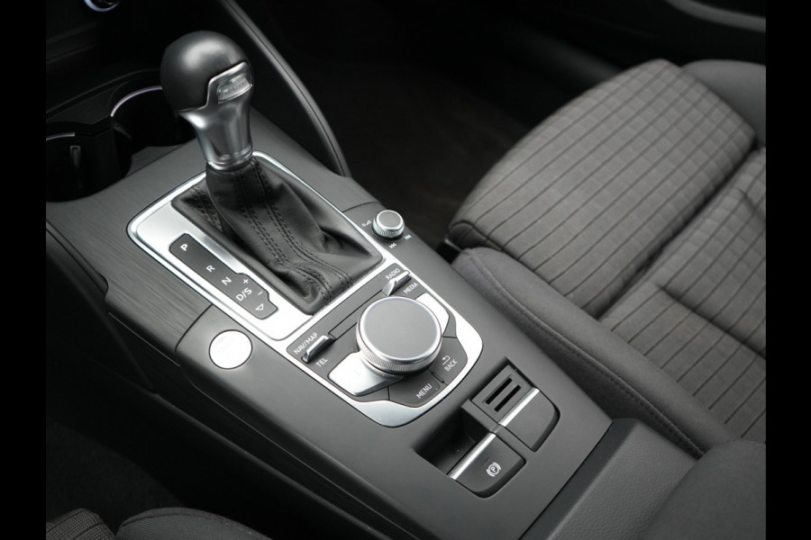 Audi A3 Sportback 40 e-tron Advance Sport Plug In Hybrid | PHEV | Trekhaak Afneembaar | Navi | Adaptive Cruise | Sportstoelen Verwarmend | Spraakbediening |