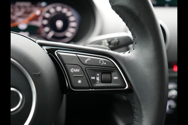 Audi A3 Sportback 40 e-tron Advance Sport Plug In Hybrid | PHEV | Trekhaak Afneembaar | Navi | Adaptive Cruise | Sportstoelen Verwarmend | Spraakbediening |
