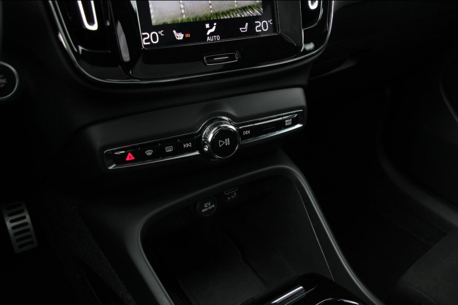 Volvo XC40 1.5 T5 Recharge R-Design | AUTO PILOT | Pano | BLIS | H&K | Keyless