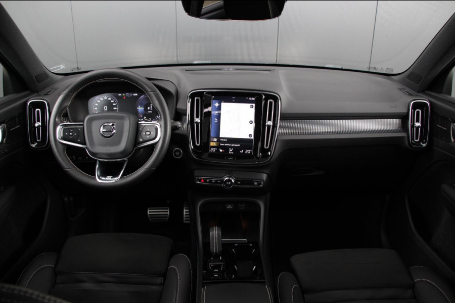 Volvo XC40 1.5 T5 Recharge R-Design | AUTO PILOT | Pano | BLIS | H&K | Keyless