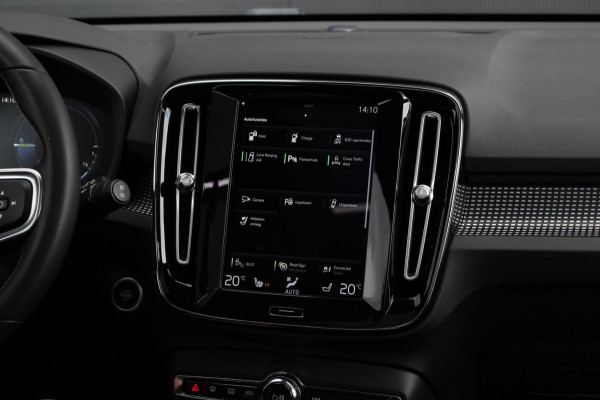 Volvo XC40 1.5 T5 Recharge R-Design | AUTO PILOT | Pano | BLIS | H&K | Keyless