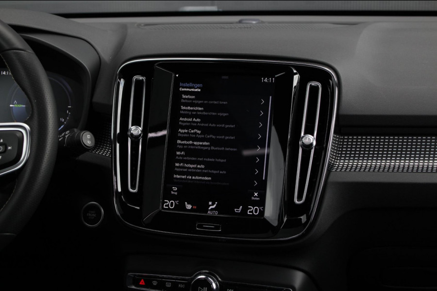 Volvo XC40 1.5 T5 Recharge R-Design | AUTO PILOT | Pano | BLIS | H&K | Keyless