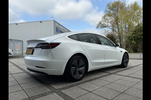 Tesla Model 3 Range Plus | Autopilot | Panorama | Leder | Navi | Autopilot | Panorama | Leder |