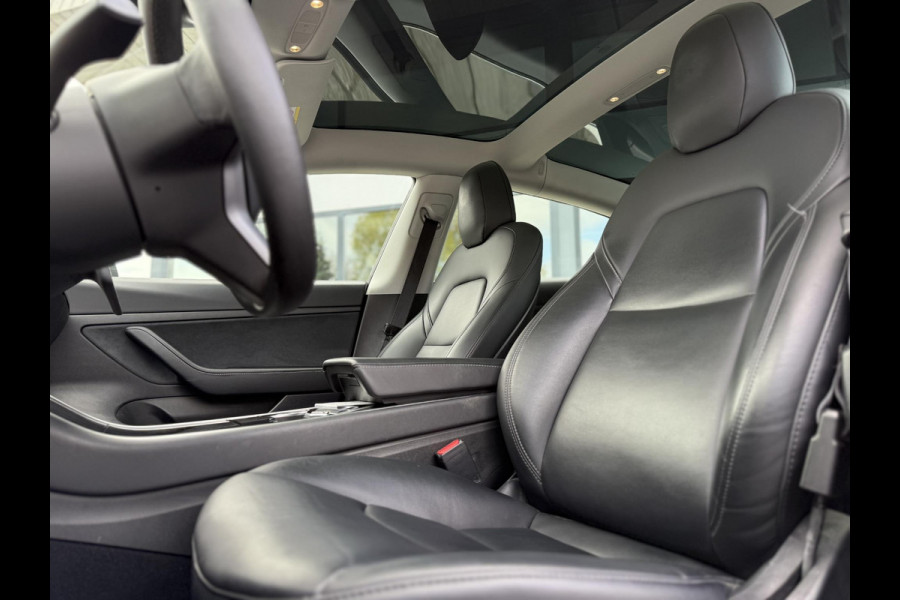 Tesla Model 3 Range Plus | Autopilot | Panorama | Leder | Navi | Autopilot | Panorama | Leder |