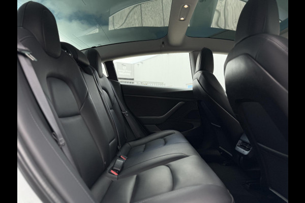 Tesla Model 3 Range Plus | Autopilot | Panorama | Leder | Navi | Autopilot | Panorama | Leder |