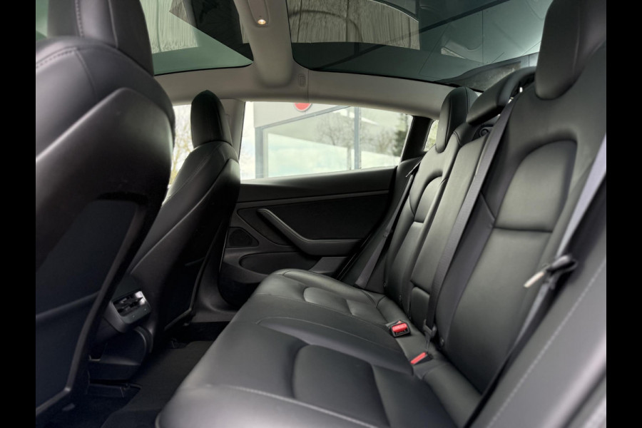Tesla Model 3 Range Plus | Autopilot | Panorama | Leder | Navi | Autopilot | Panorama | Leder |