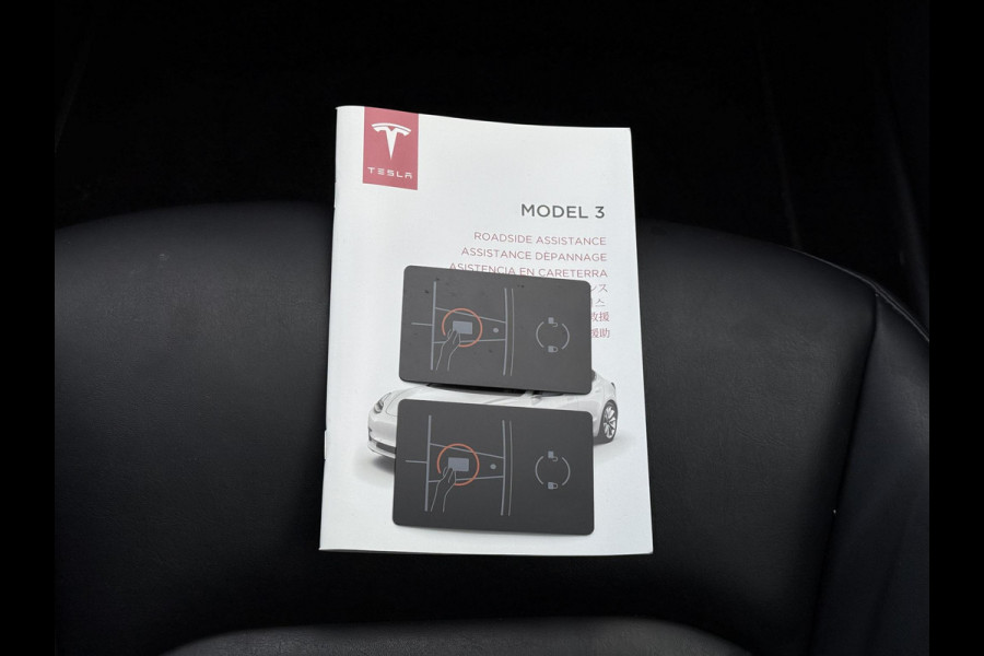 Tesla Model 3 Range Plus | Autopilot | Panorama | Leder | Navi | Autopilot | Panorama | Leder |