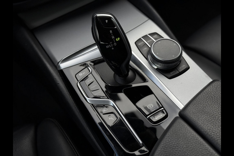 BMW 5 Serie Touring 530e Aut. High Exe New Model Navi Leder Camera