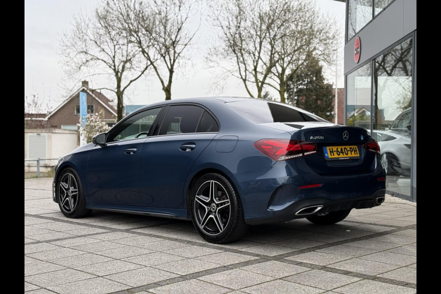 Mercedes-Benz A-Klasse 200 AMG | Navi | Camera | Apple Carplay |