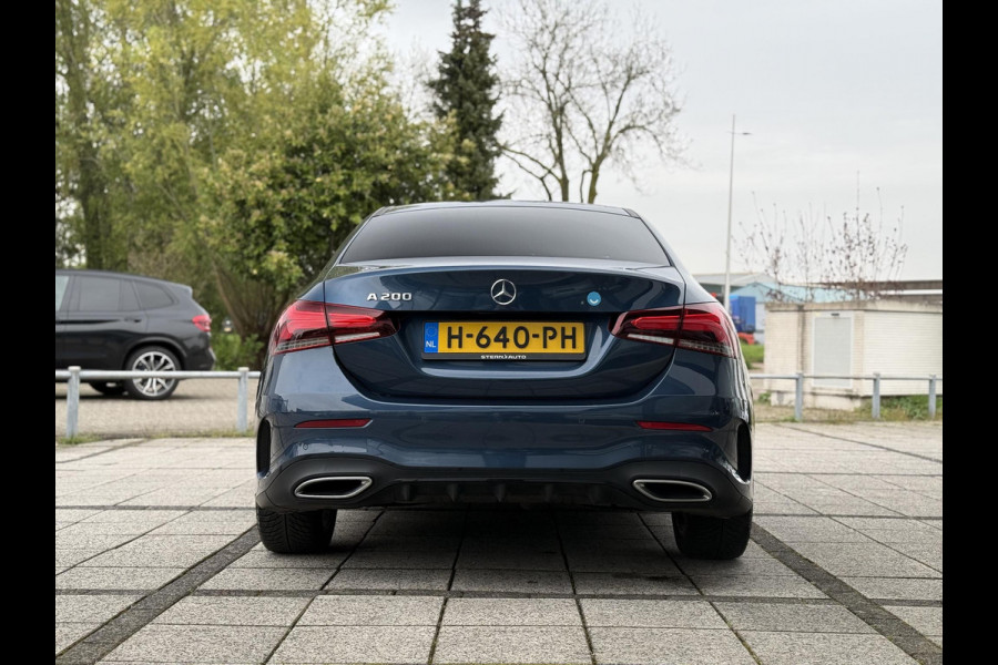 Mercedes-Benz A-Klasse 200 AMG | Navi | Camera | Apple Carplay |