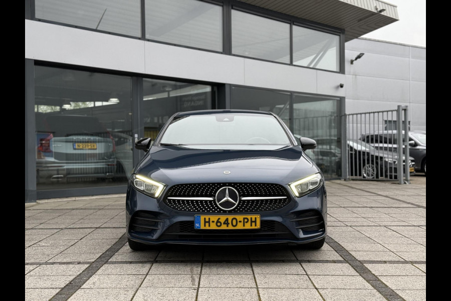 Mercedes-Benz A-Klasse 200 AMG | Navi | Camera | Apple Carplay |