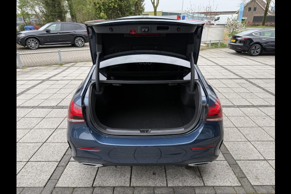 Mercedes-Benz A-Klasse 200 AMG | Navi | Camera | Apple Carplay |