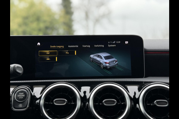 Mercedes-Benz A-Klasse 200 AMG | Navi | Camera | Apple Carplay |