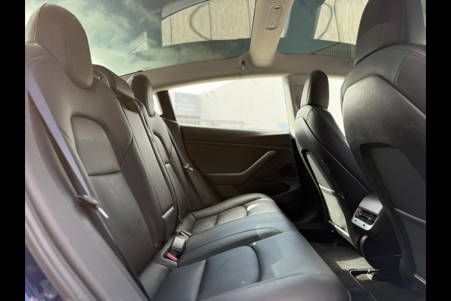 Tesla Model 3 Long Range AWD Dual | Autopilot | Panorama | Leder |