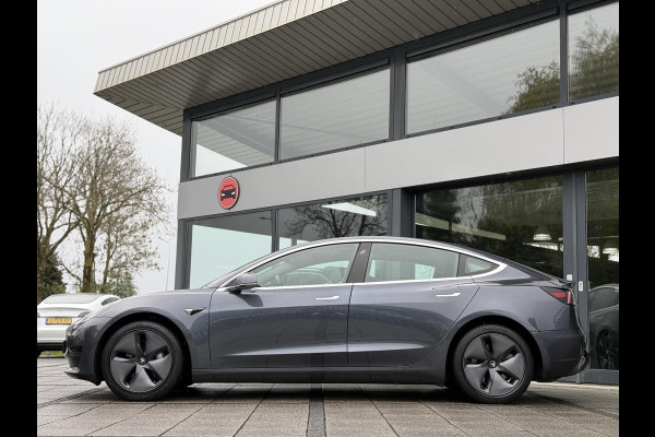 Tesla Model 3 Range Plus RWD | Autopilot | Panorama | Leder |