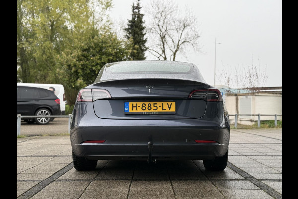 Tesla Model 3 Range Plus RWD | Autopilot | Panorama | Leder |