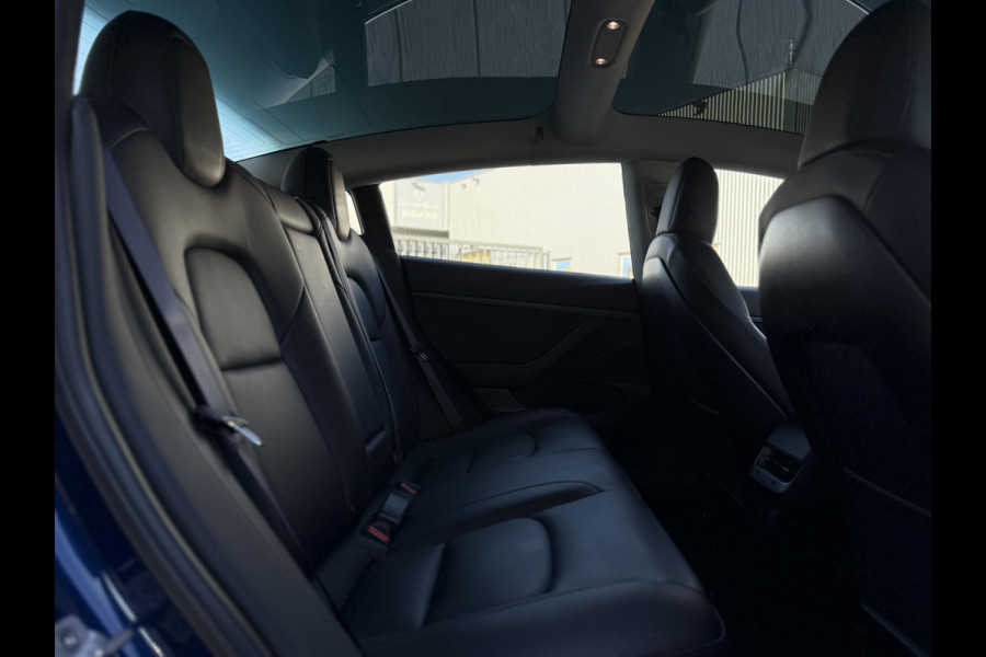 Tesla Model 3 Range Plus RWD | Autopilot | Panorama | Leder |