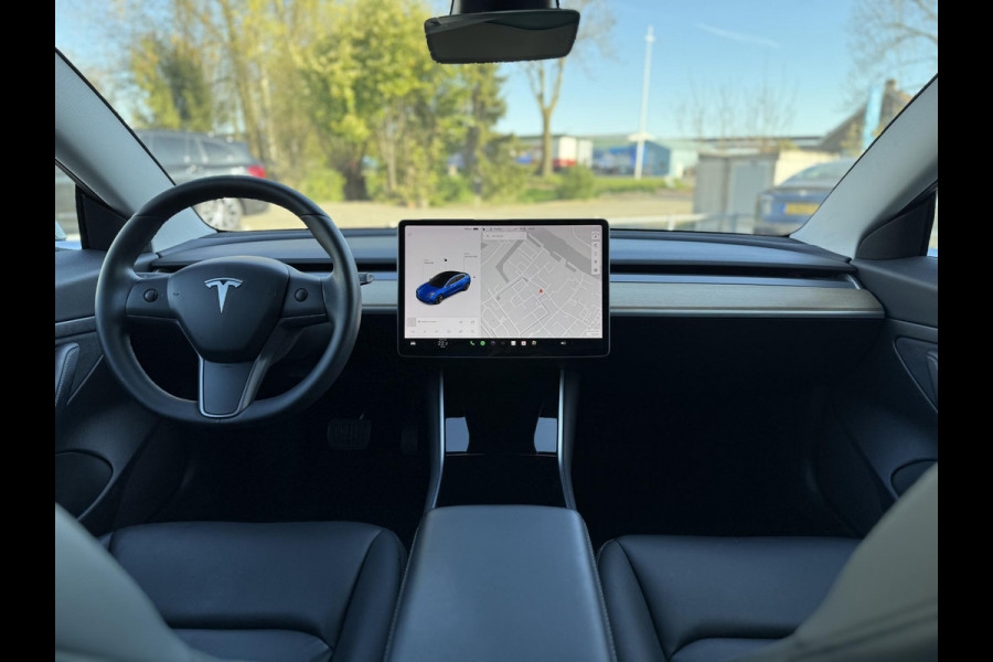 Tesla Model 3 Range Plus RWD | Autopilot | Panorama | Leder |